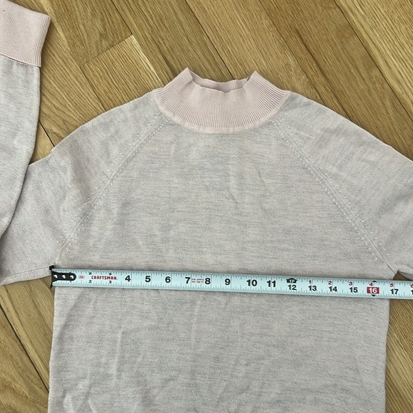 Lululemon Soft Shine Sweater - Picture 9 of 10